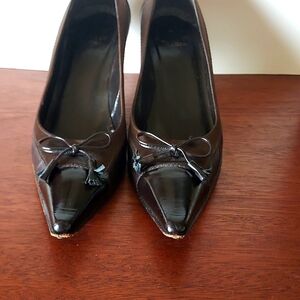 Stuart Weitzman pumps